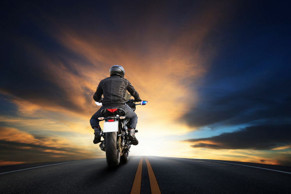 3 segredos da pilotagem para viagens de moto de longa distância - Zelão  Racing - Blog
